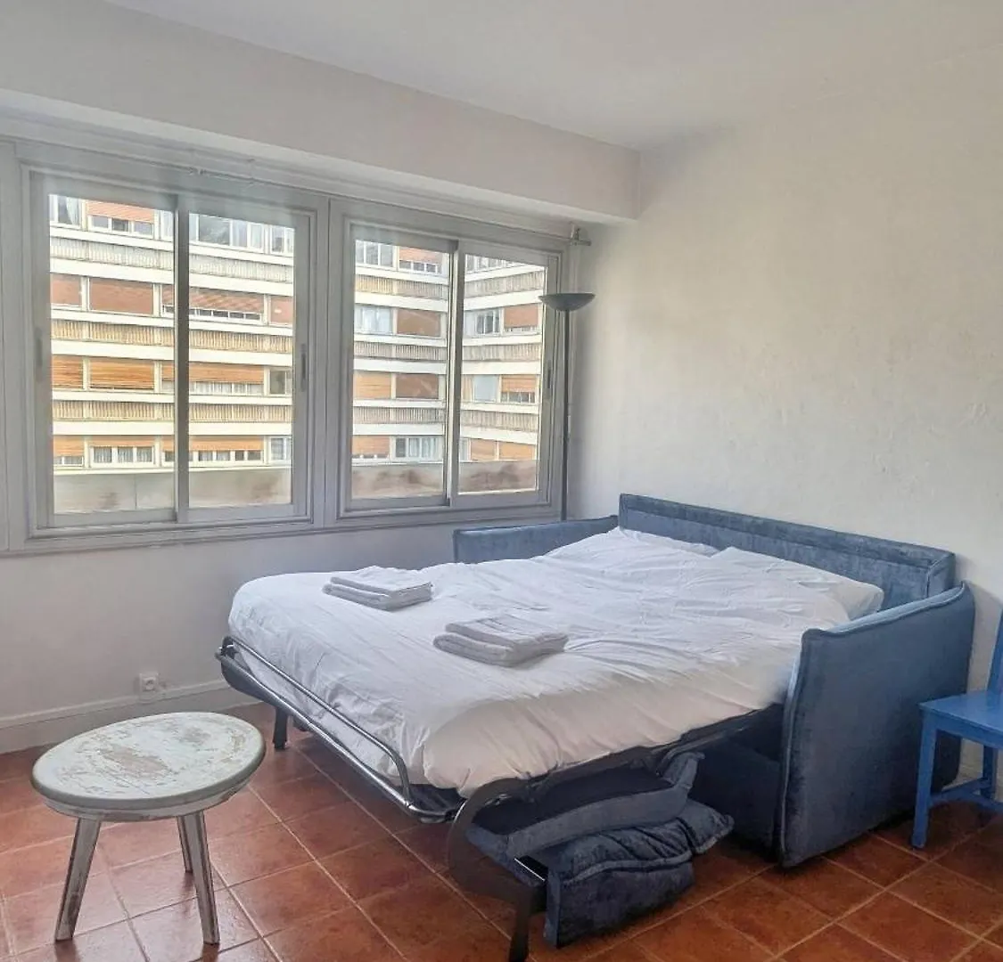Esprit Vintage Avec Piscine, Proche Du Metro Apartamento Paris França